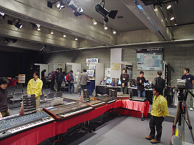 Hall04